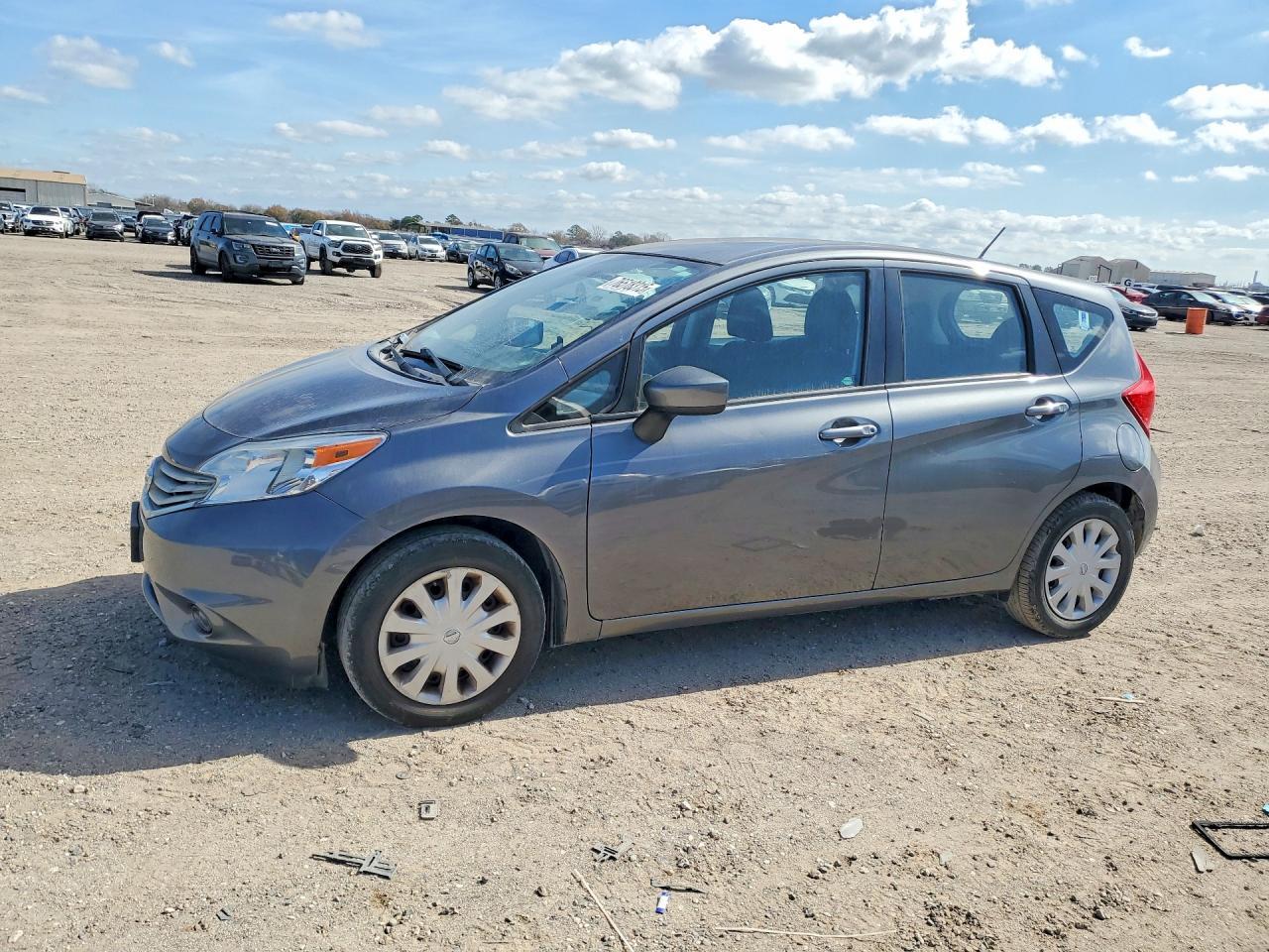 2016 Nissan Versa Note s