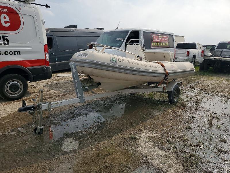 2004 Novurania Of America DL 335