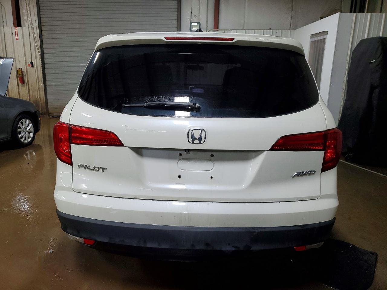 2017 Honda Pilot Exln