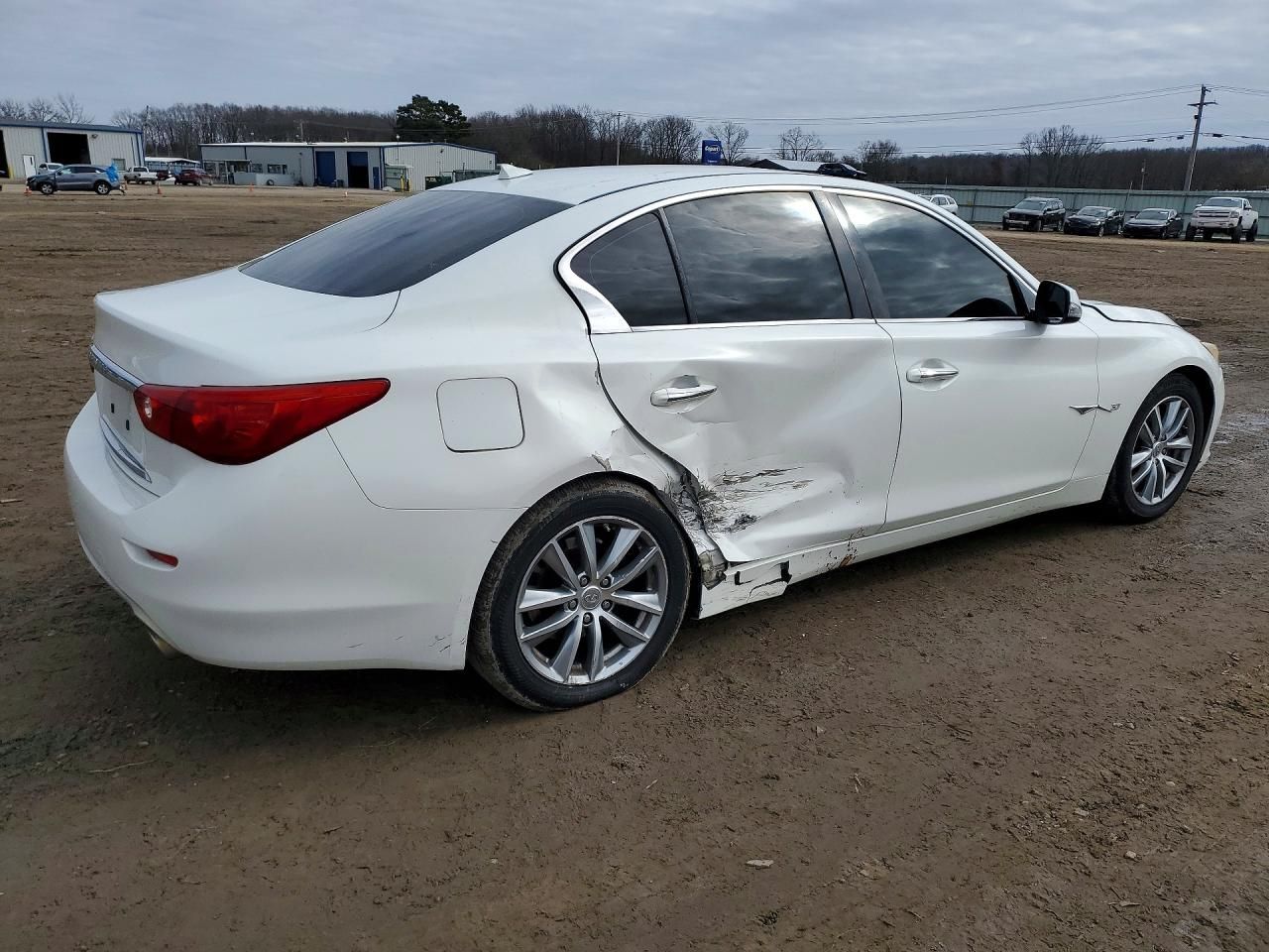 2014 Infiniti Q50 Base