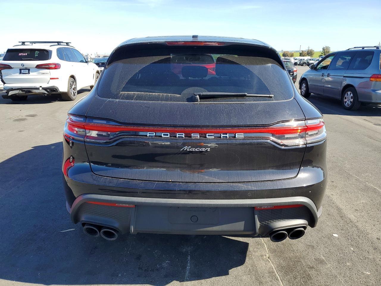 2022 Porsche Macan