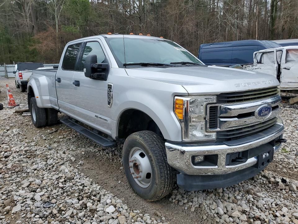 2017 Ford F350 xlt