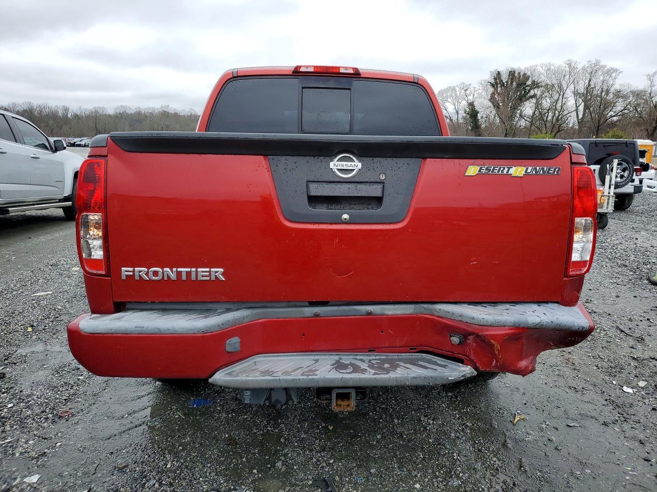 2015 Nissan Frontier Desert Runner