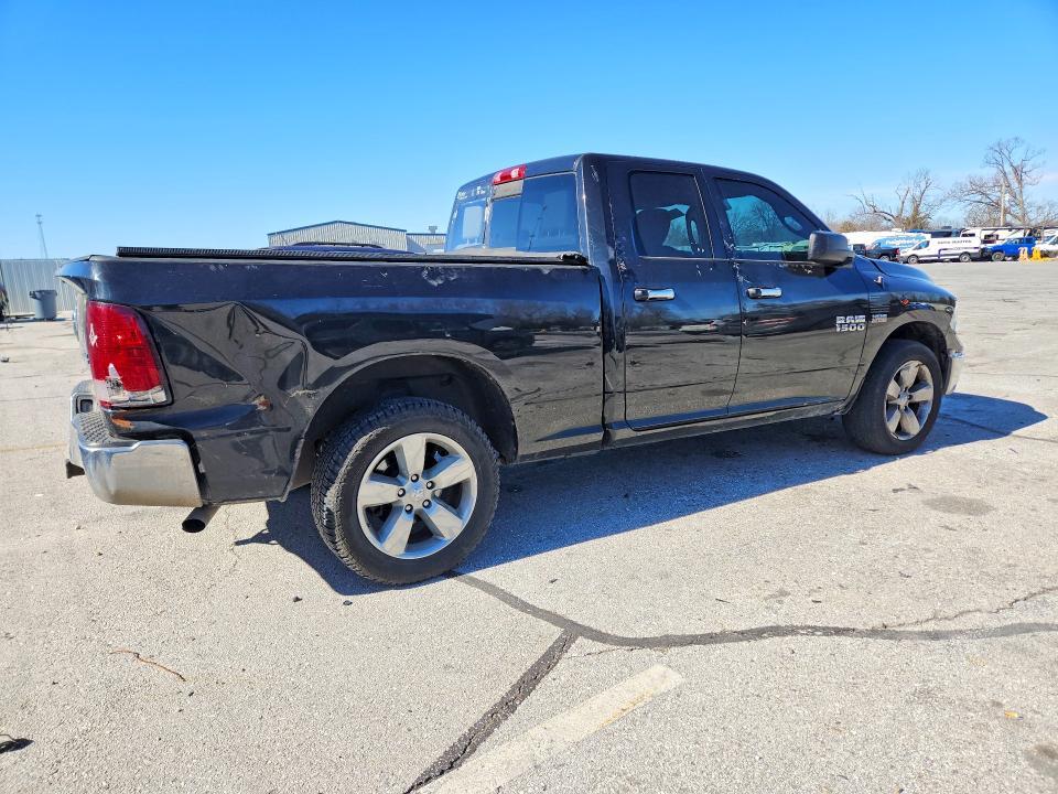 2016 Ram Trucks 1500 slt