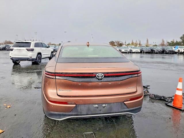 2025 Toyota Crown xle