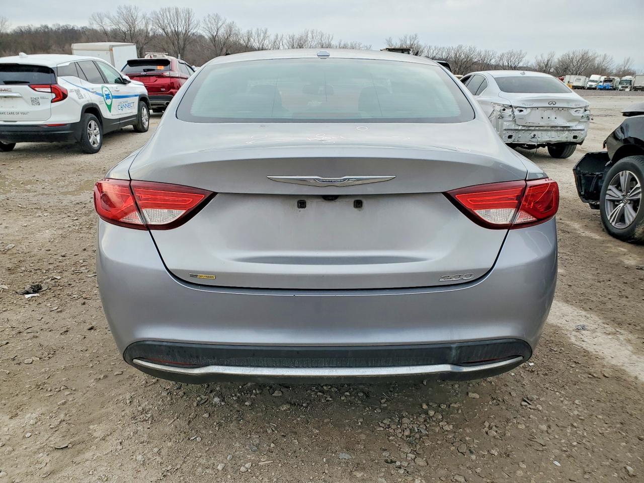 2016 Chrysler 200 Limited
