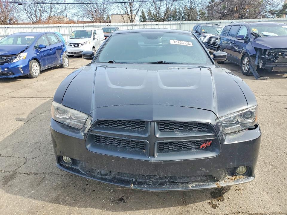 2011 Dodge Charger r