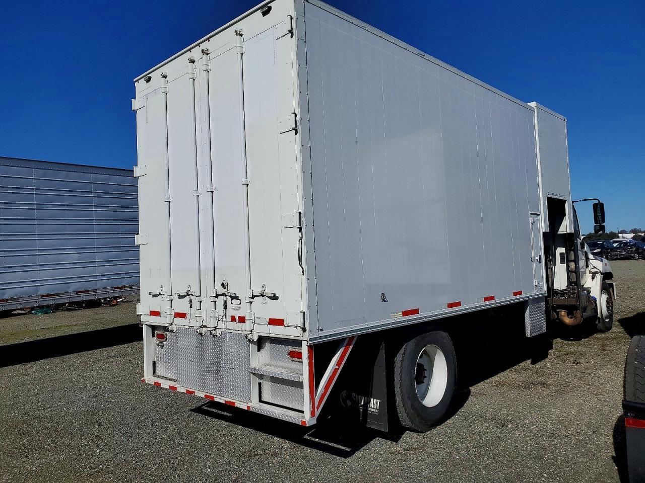 2012 Hino Hino 338