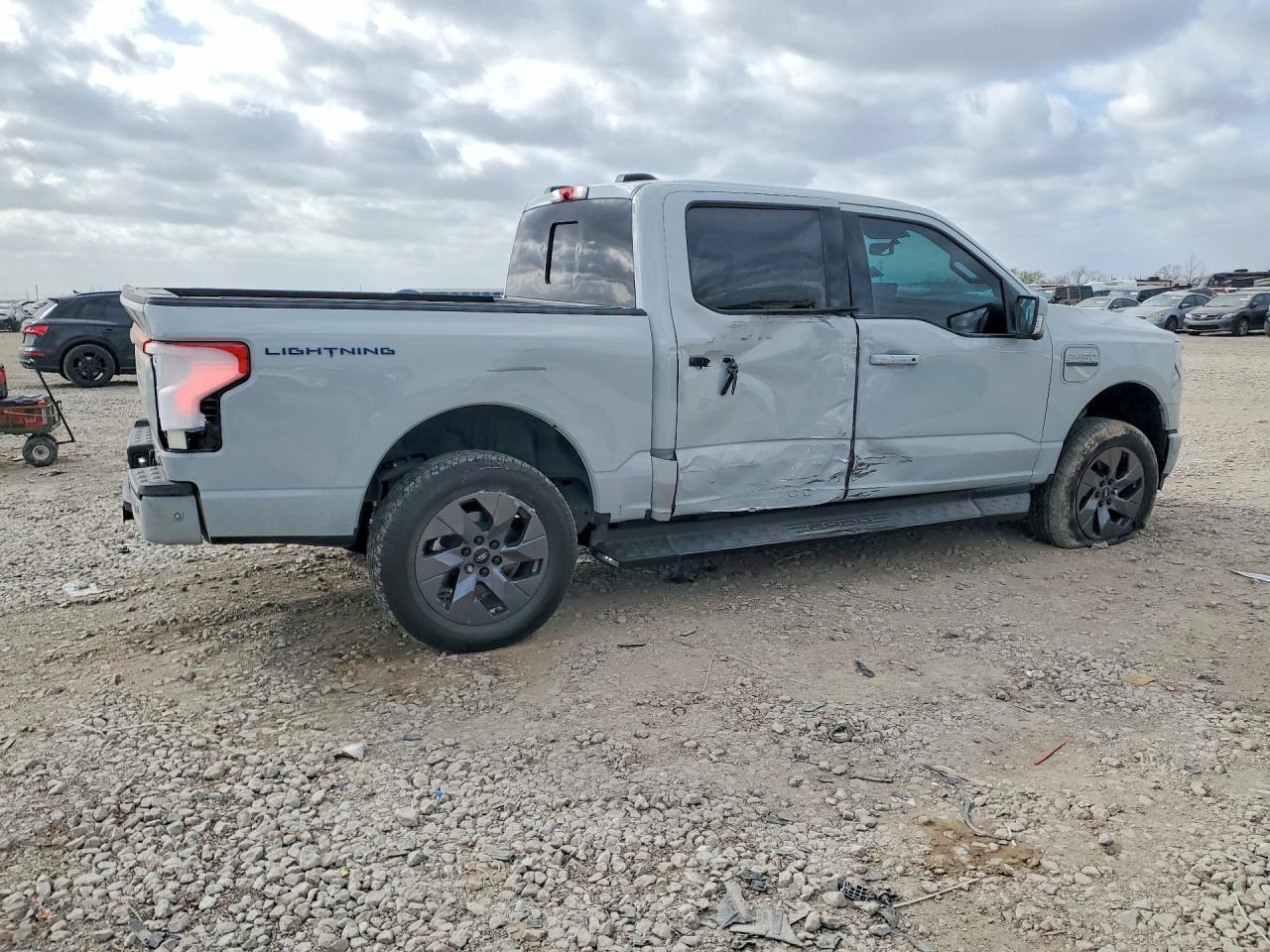 2023 Ford F150 Lightning PRO