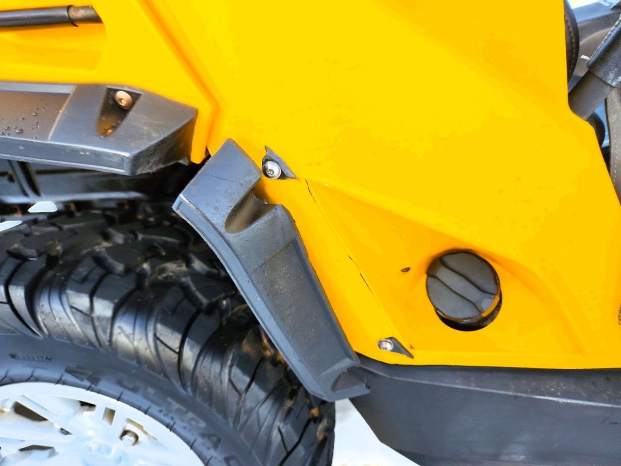 2012 Can-Am 2012  Commander-Dune Buggy