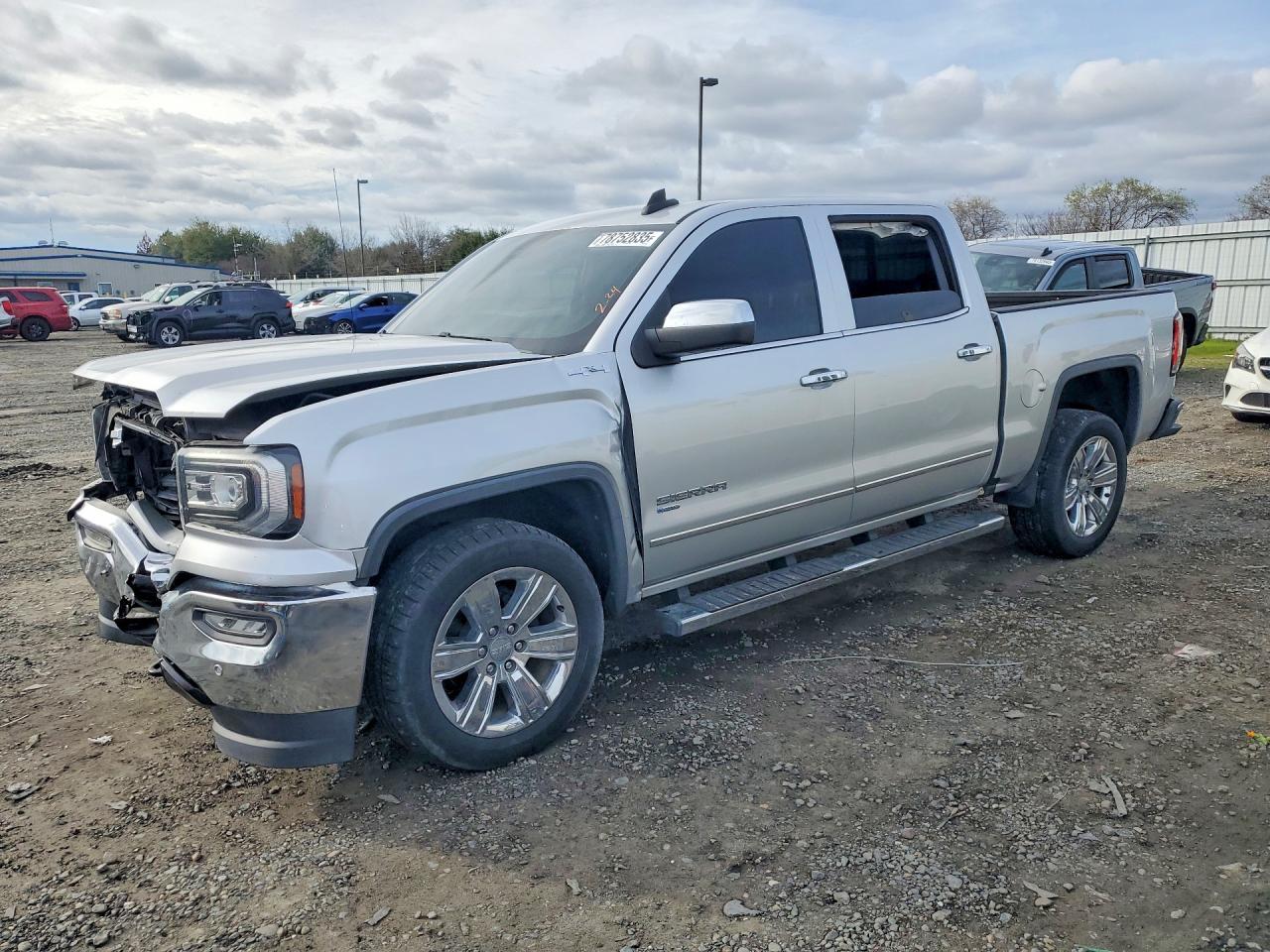2018 GMC Sierra K1500 SLT