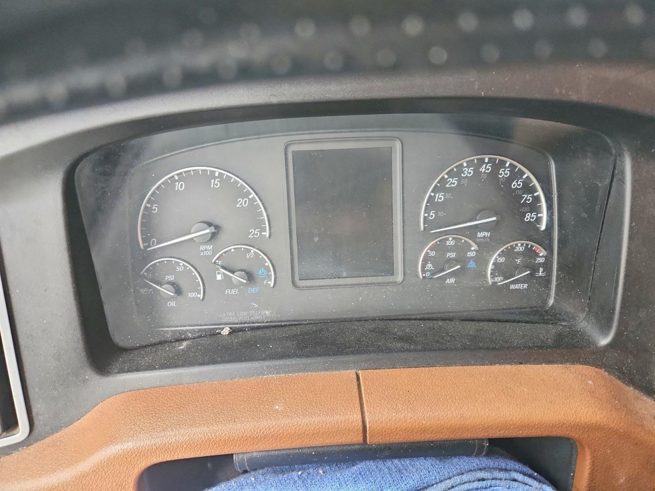 2020 Freigliner 2020 Freightliner Cascadia 1-Semi Truck