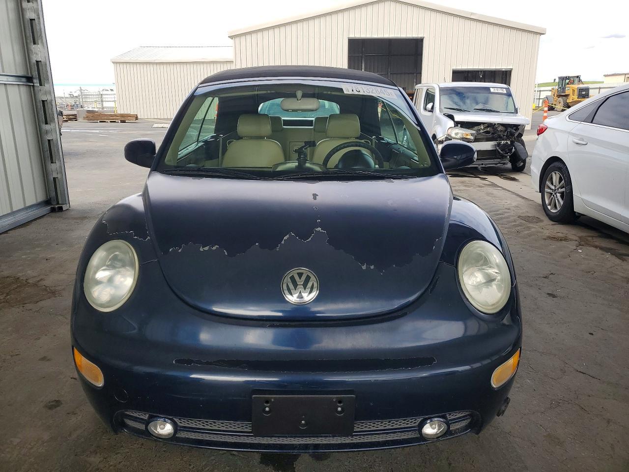 2004 Volkswagen New Beetle gls