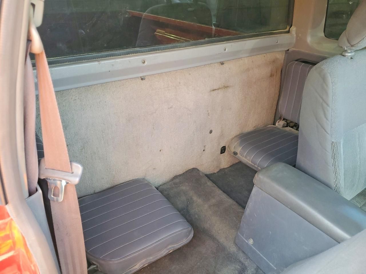 1998 Nissan Frontier King cab xe