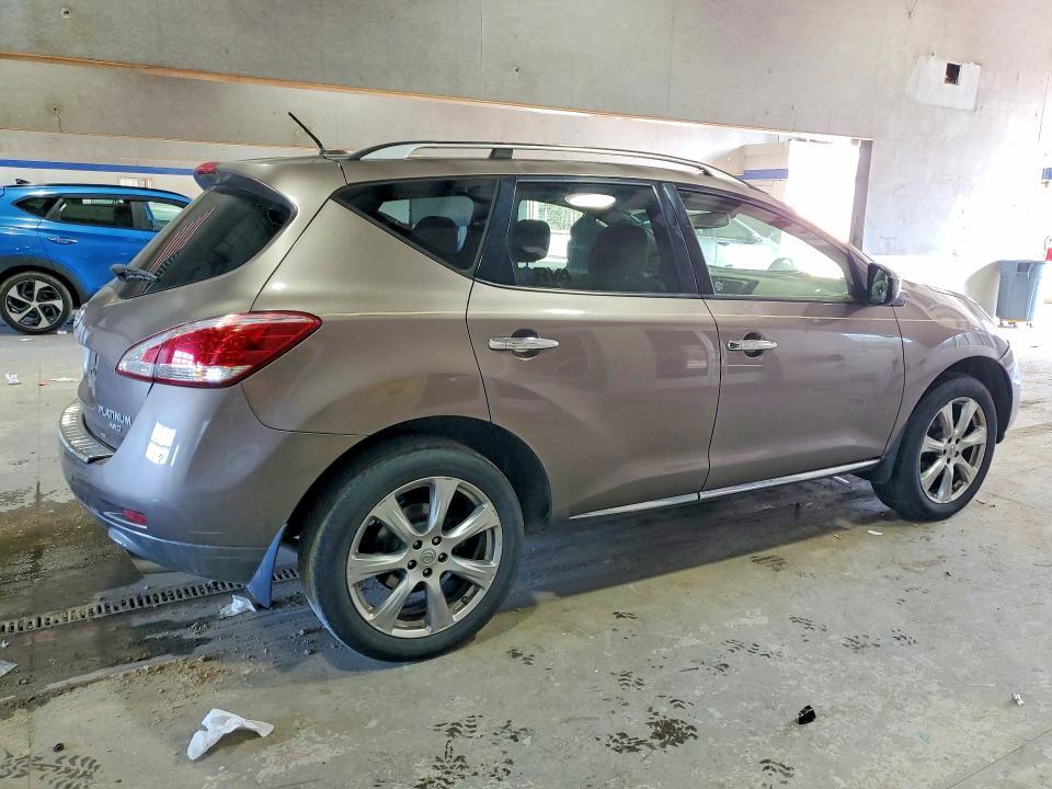 2013 Nissan Murano s