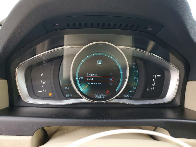 2014 Volvo Xc70 T6