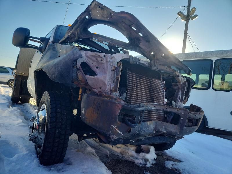 2004 Ford F550 Super Duty