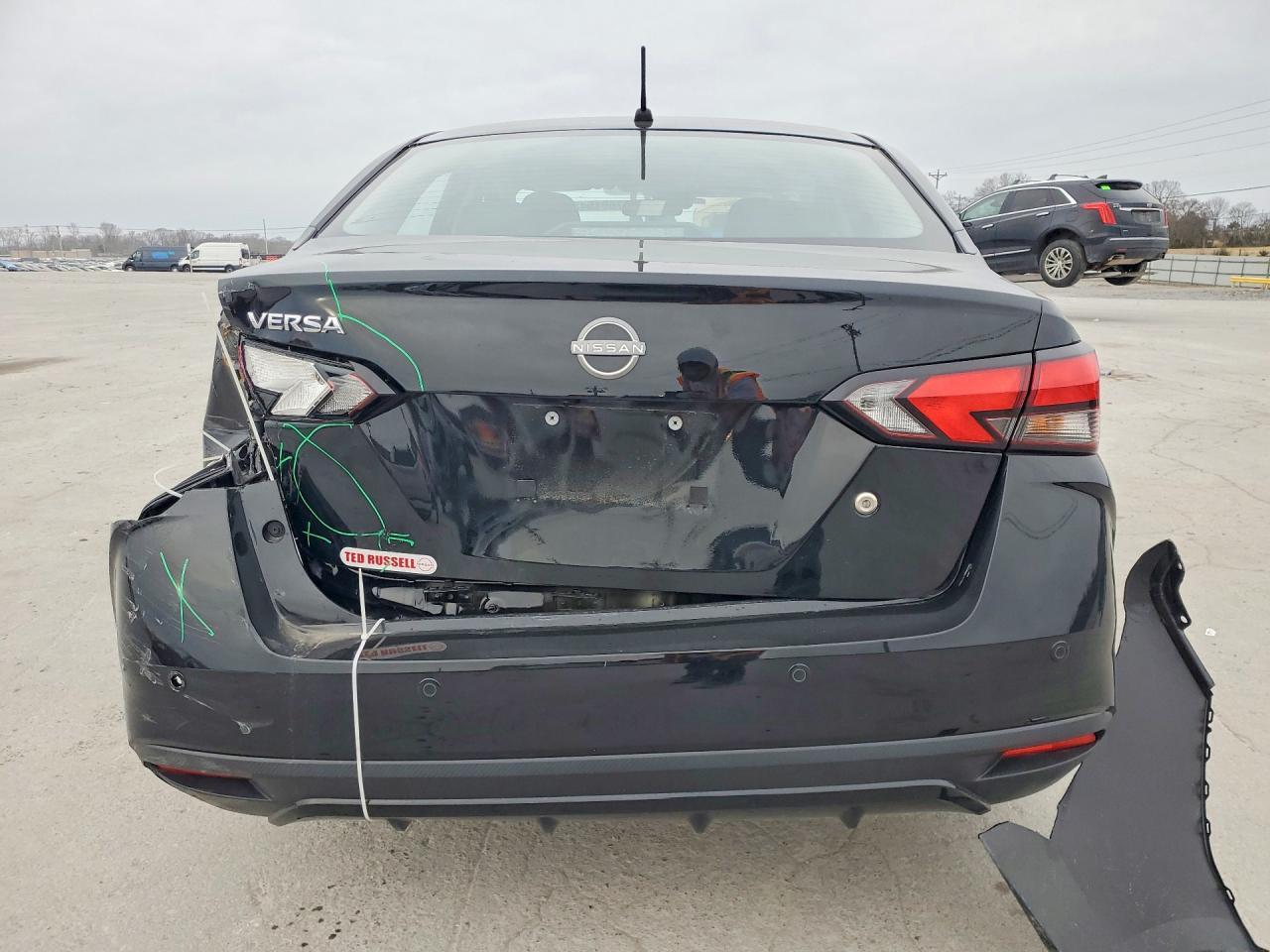 2025 Nissan Versa s