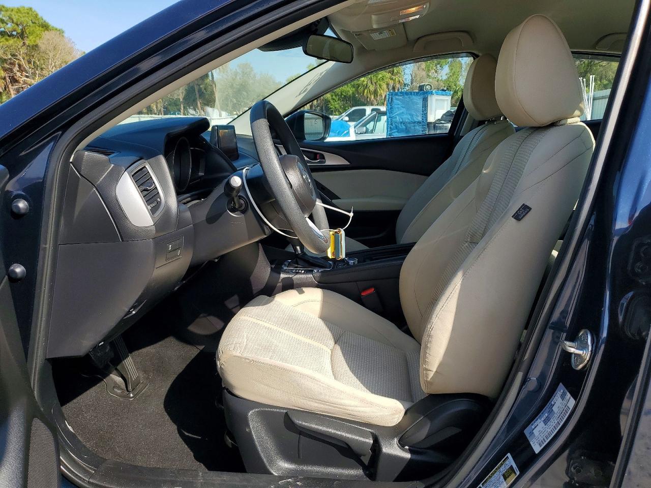 2018 Mazda 3 Sport