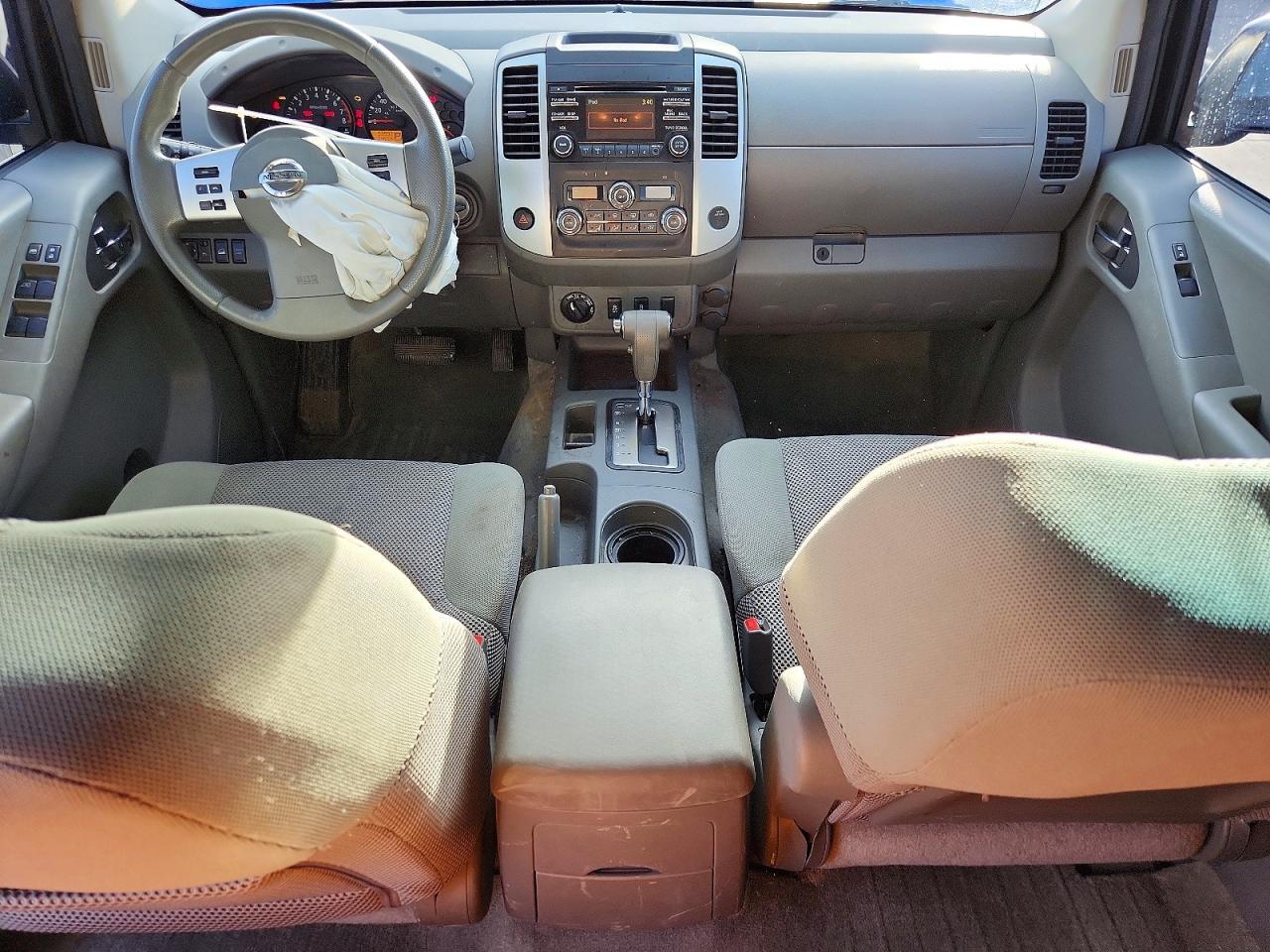 2013 Nissan Frontier s