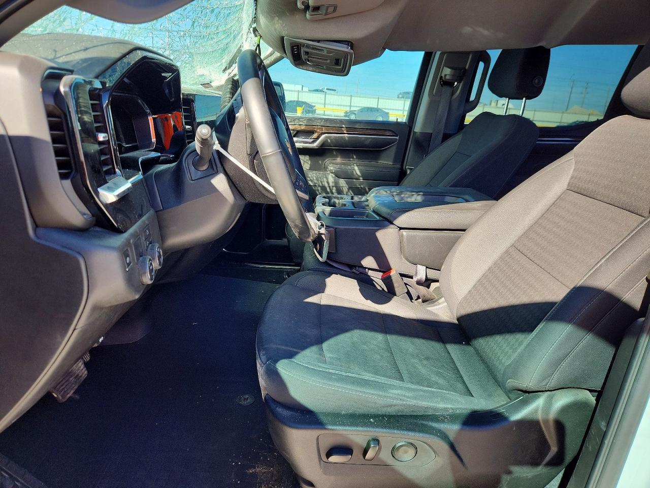 2024 Chevrolet Silverado C1500 lt