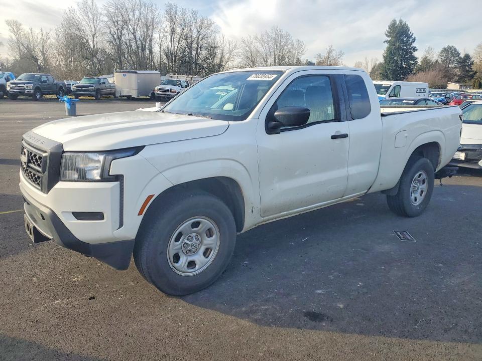 2023 Nissan Frontier s