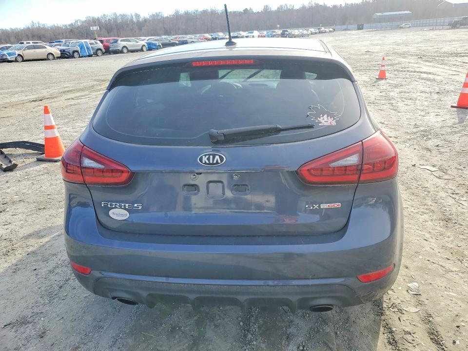 2015 KIA Forte sx