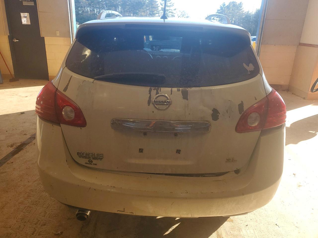 2012 Nissan Rogue s