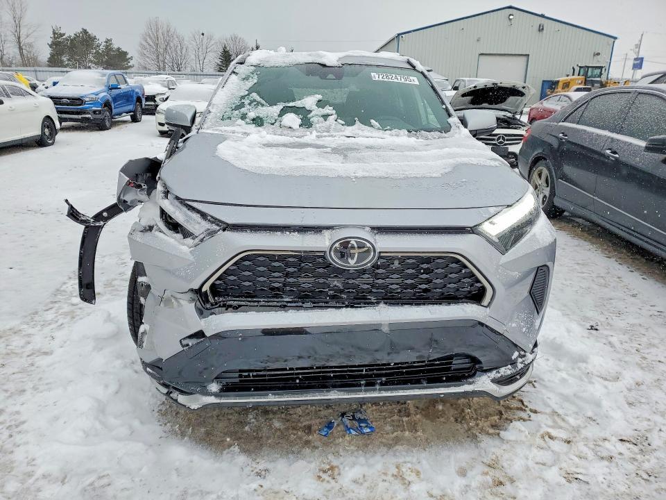 2025 Toyota Rav4 xse