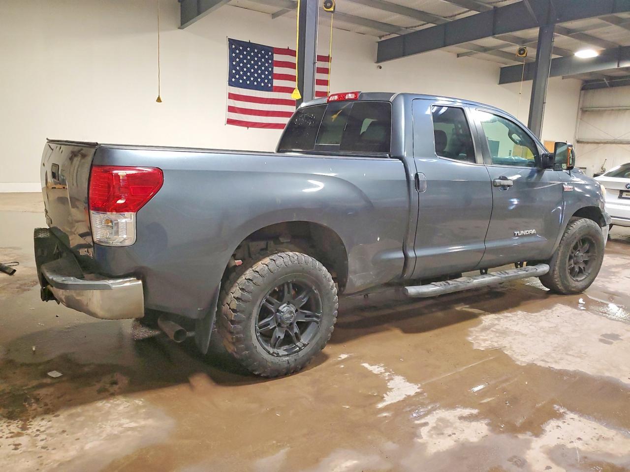 2010 Toyota Tundra Grade