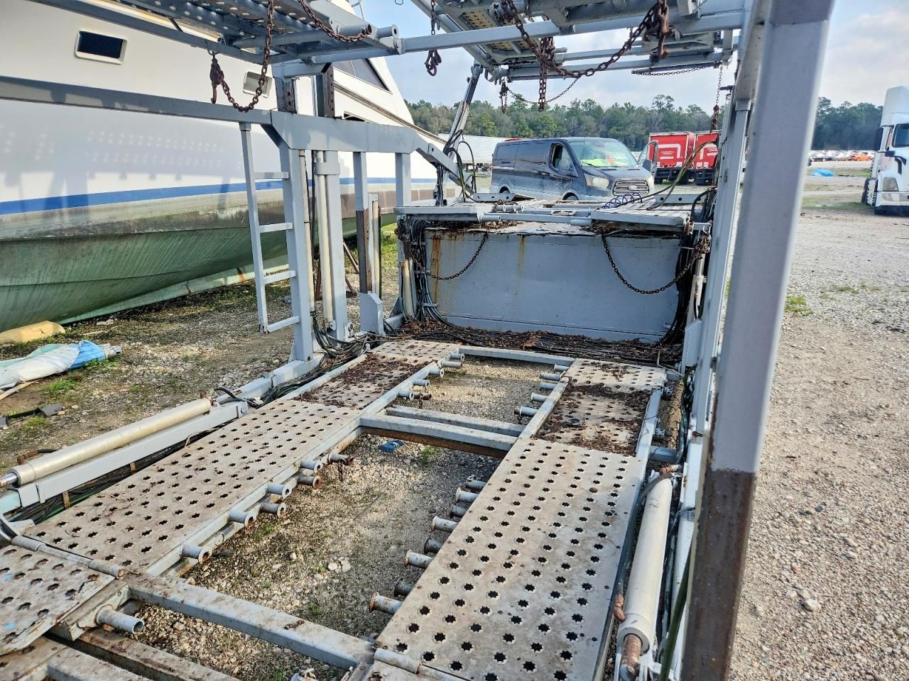 2001 Unknown 2001 Car Carrier