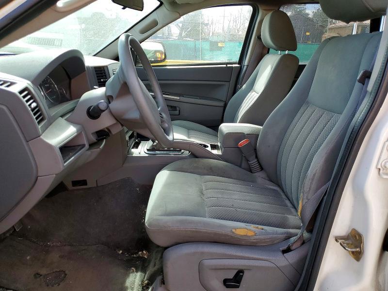 2005 Jeep Grand Cherokee Laredo
