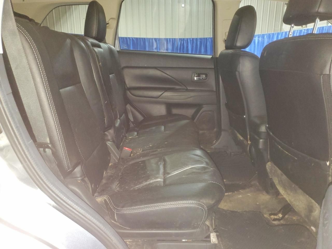 2016 Mitsubishi Outlander se