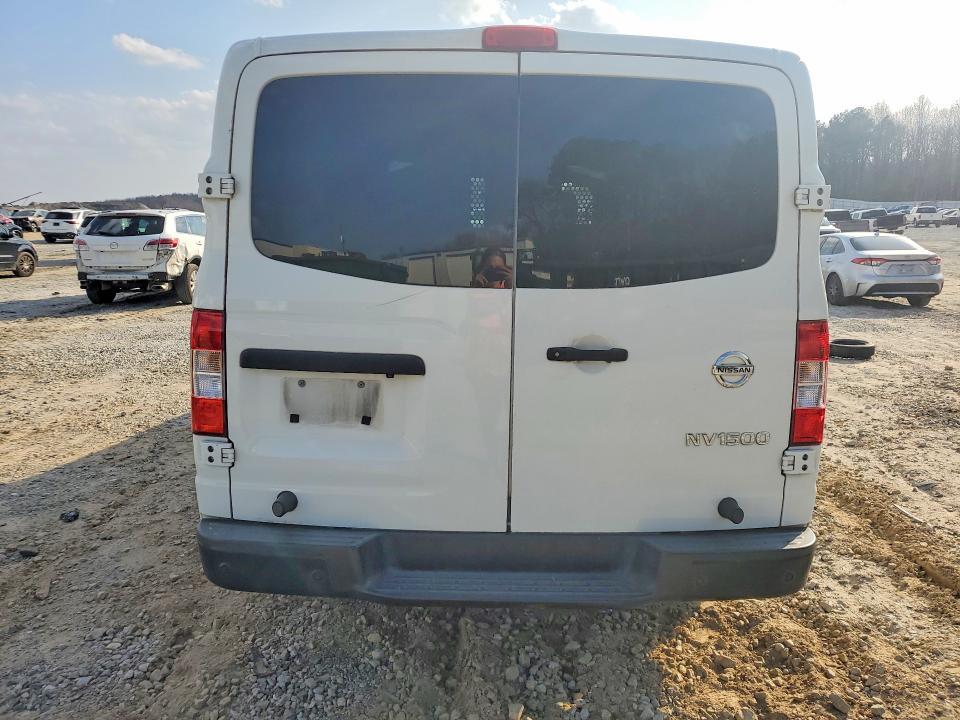 2017 Nissan Nv 1500 Delivery van