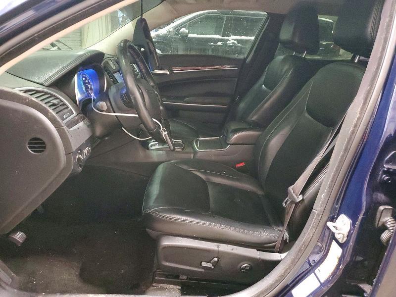 2016 Chrysler 300 Limited