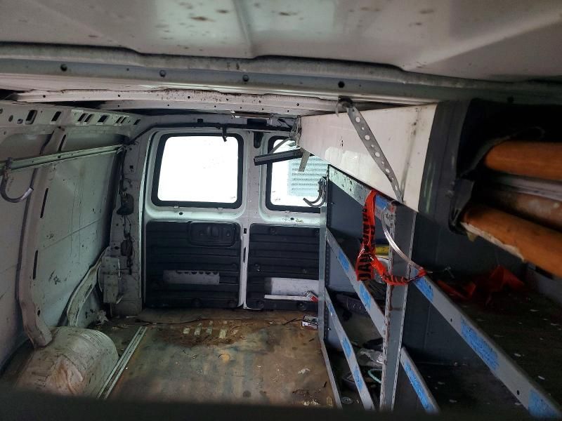 2013 Chevrolet Express G2500