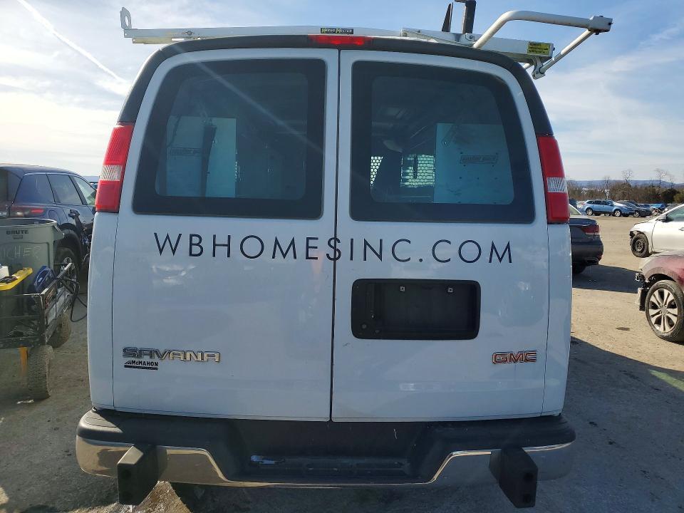 2018 GMC Savana 2500 Utility / Service van