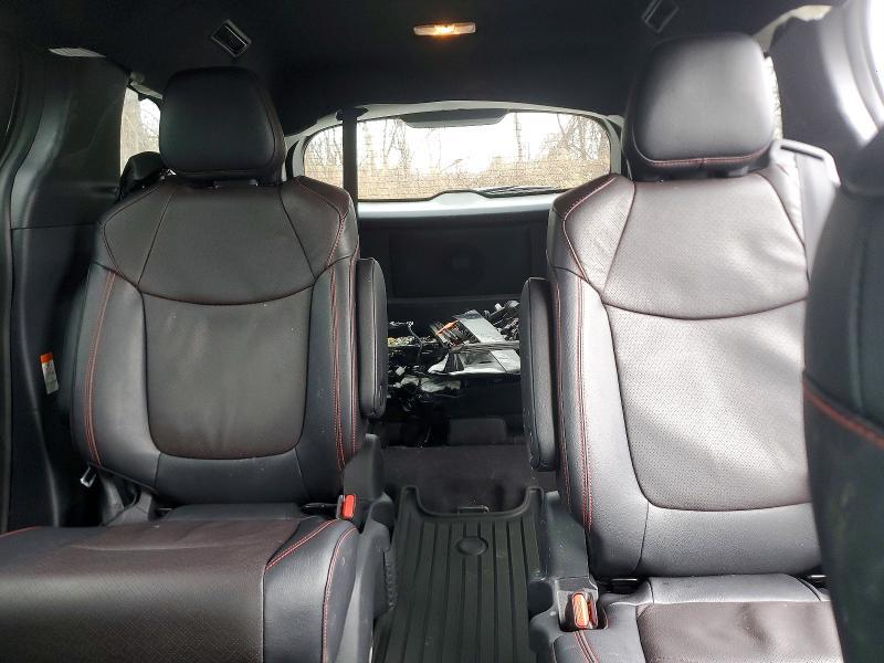 2025 Toyota Sienna