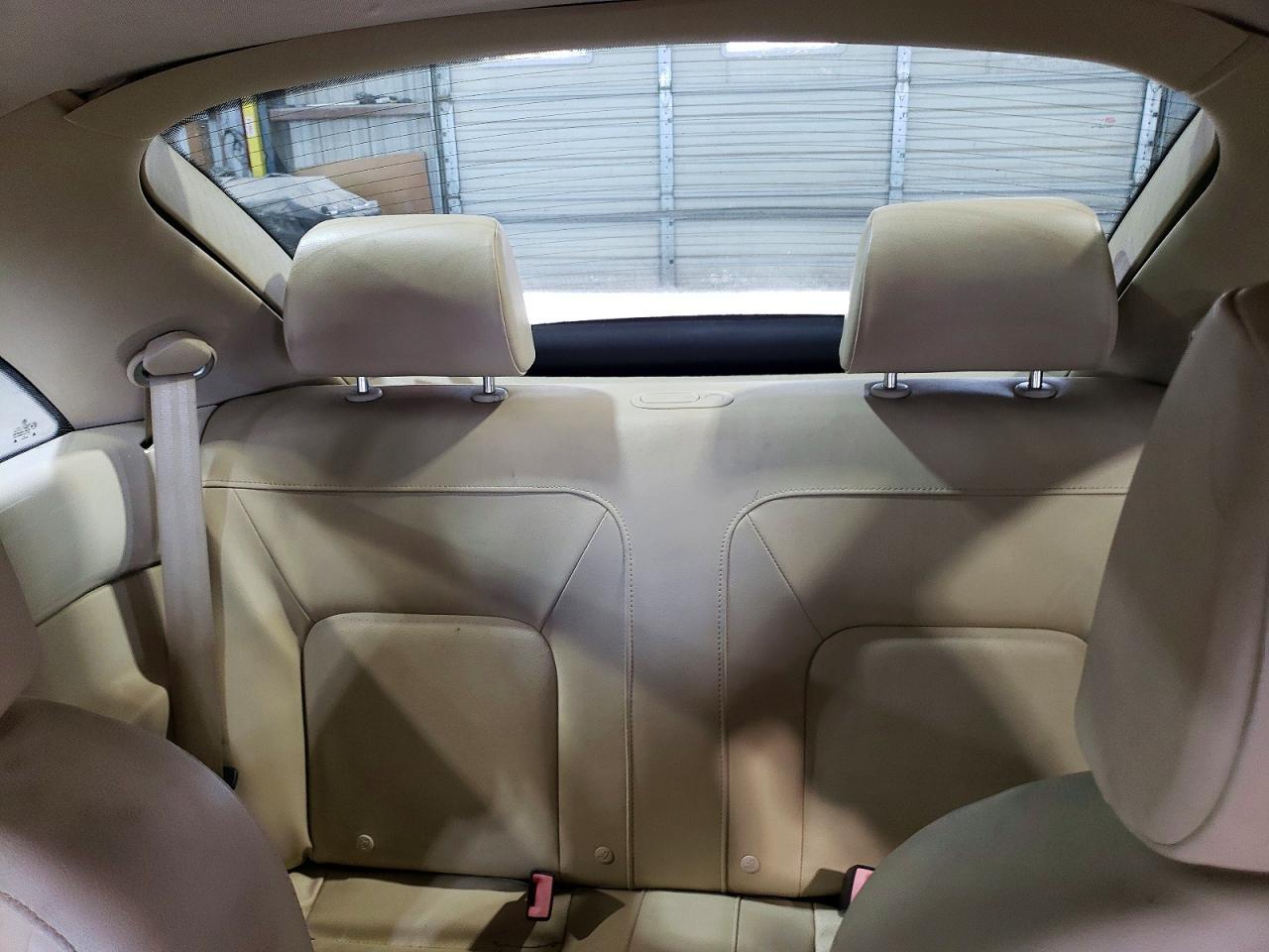 2008 Volkswagen New Beetle s