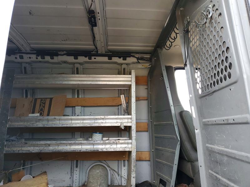 2017 GMC Savana 2500 Cargo Utility / Service van