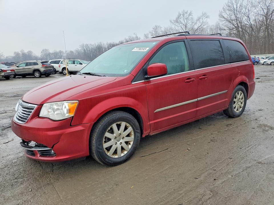 2014 Chrysler Town & Country Touring