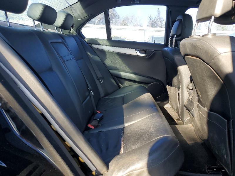 2011 Mercedes-Benz C300