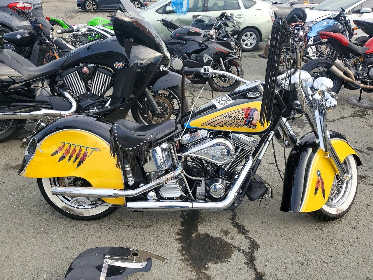 2000 Indian Motorcycle Co. Chief