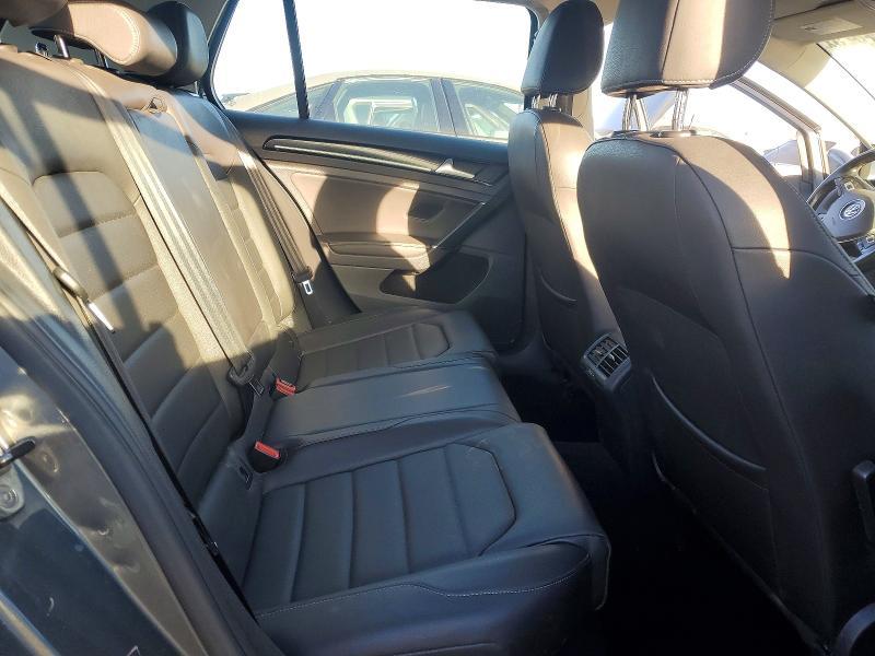 2015 Volkswagen Golf tdi