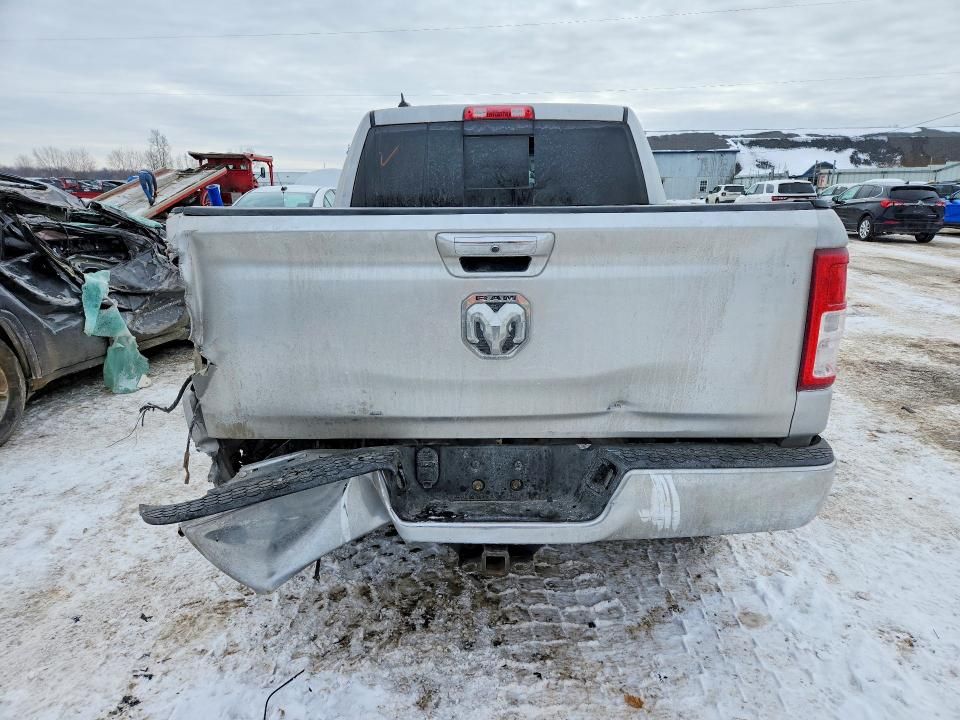 2015 Dodge Ram 1500 slt