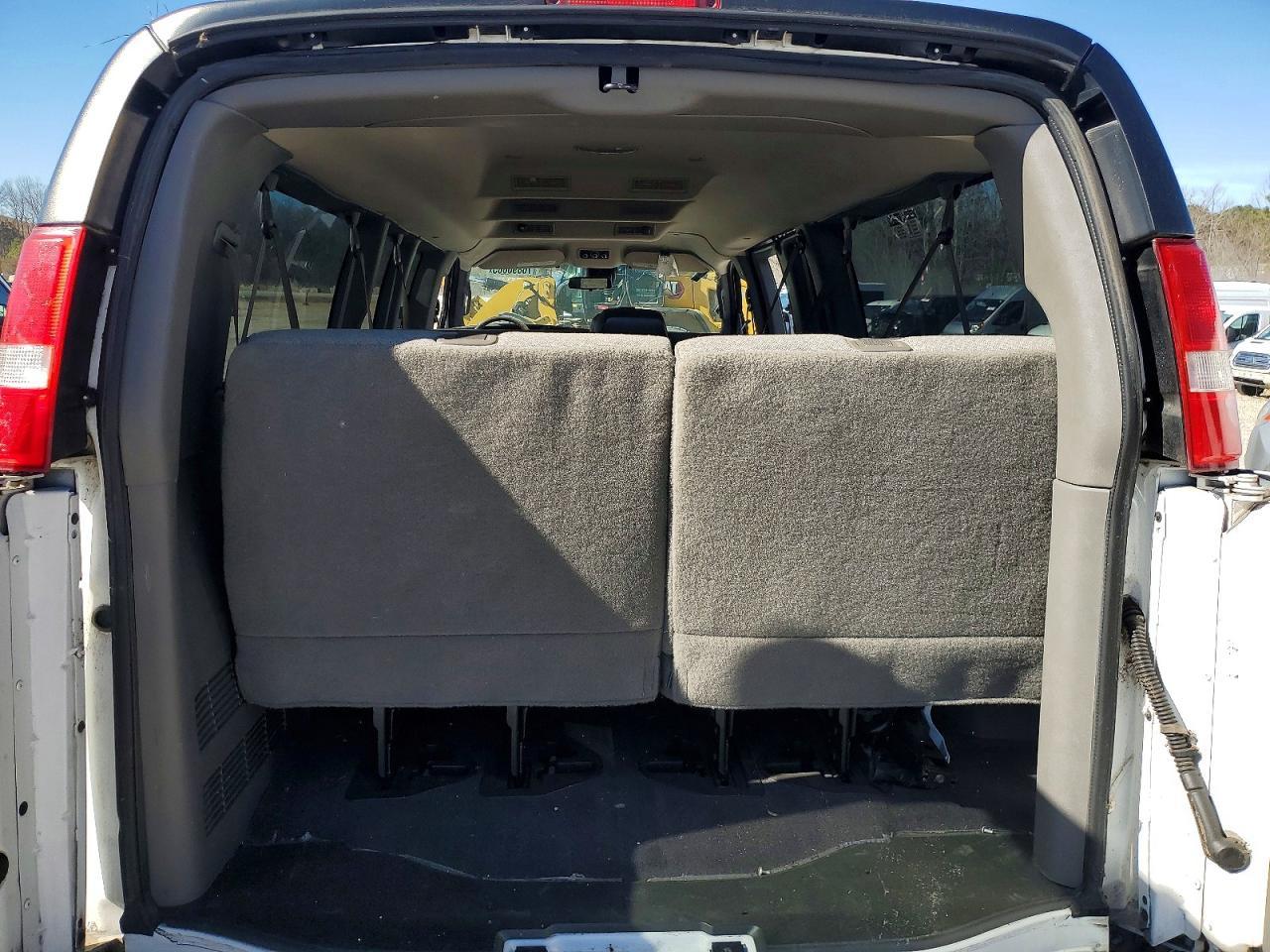 2019 Chevrolet Express G3500 LT