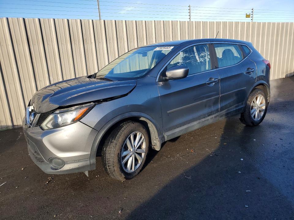 2017 Nissan Rogue Sport s