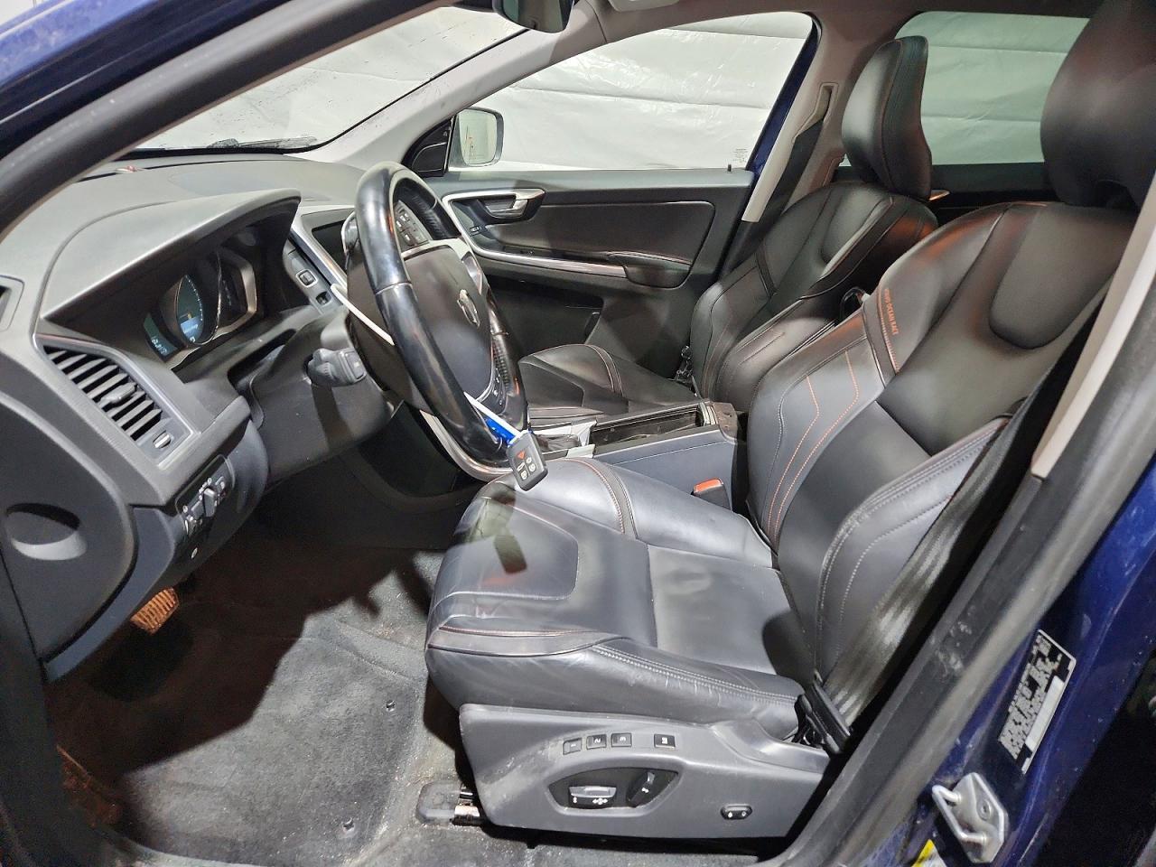 2015 Volvo Xc60 T6 Platinum