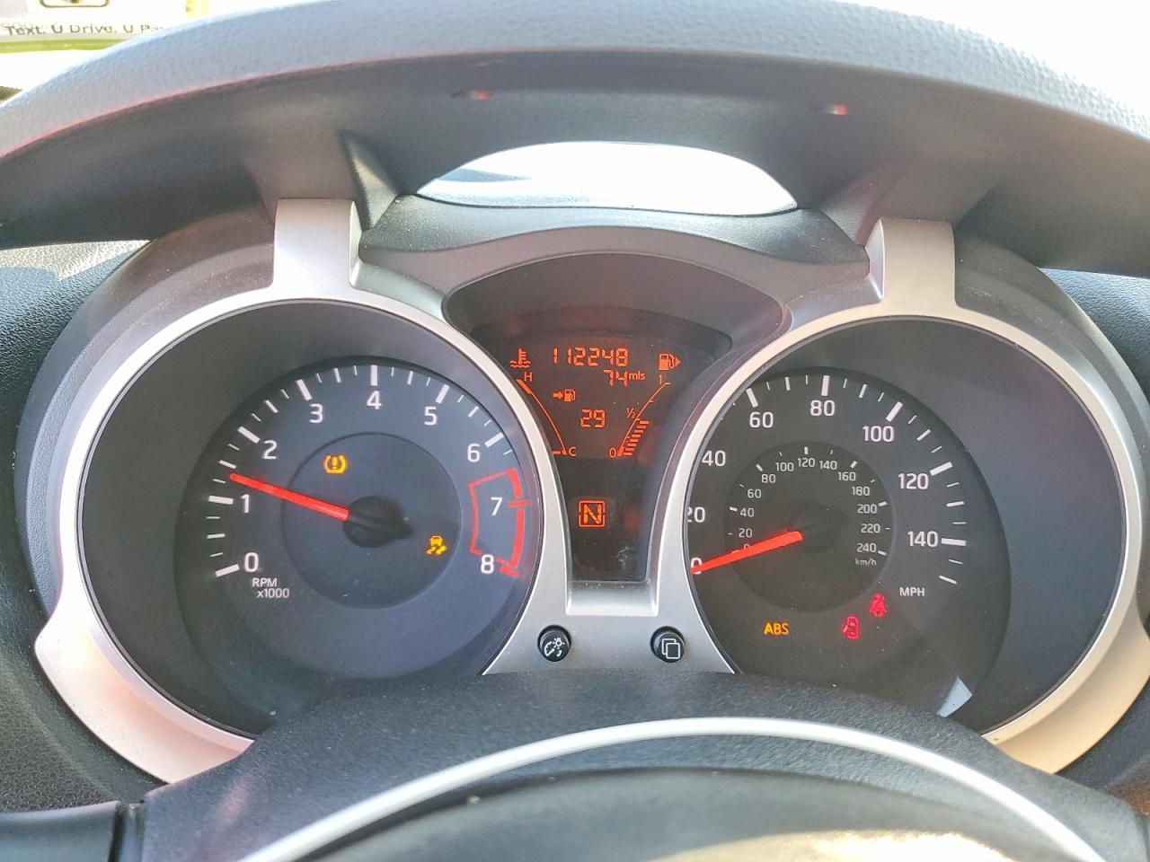2011 Niss Juke