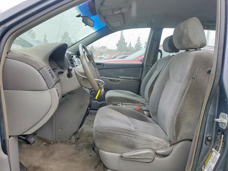 2006 Toyota Sienna ce
